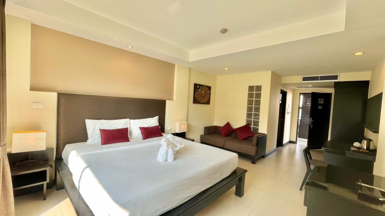 Baramee Resortel Patong Exteriör bild
