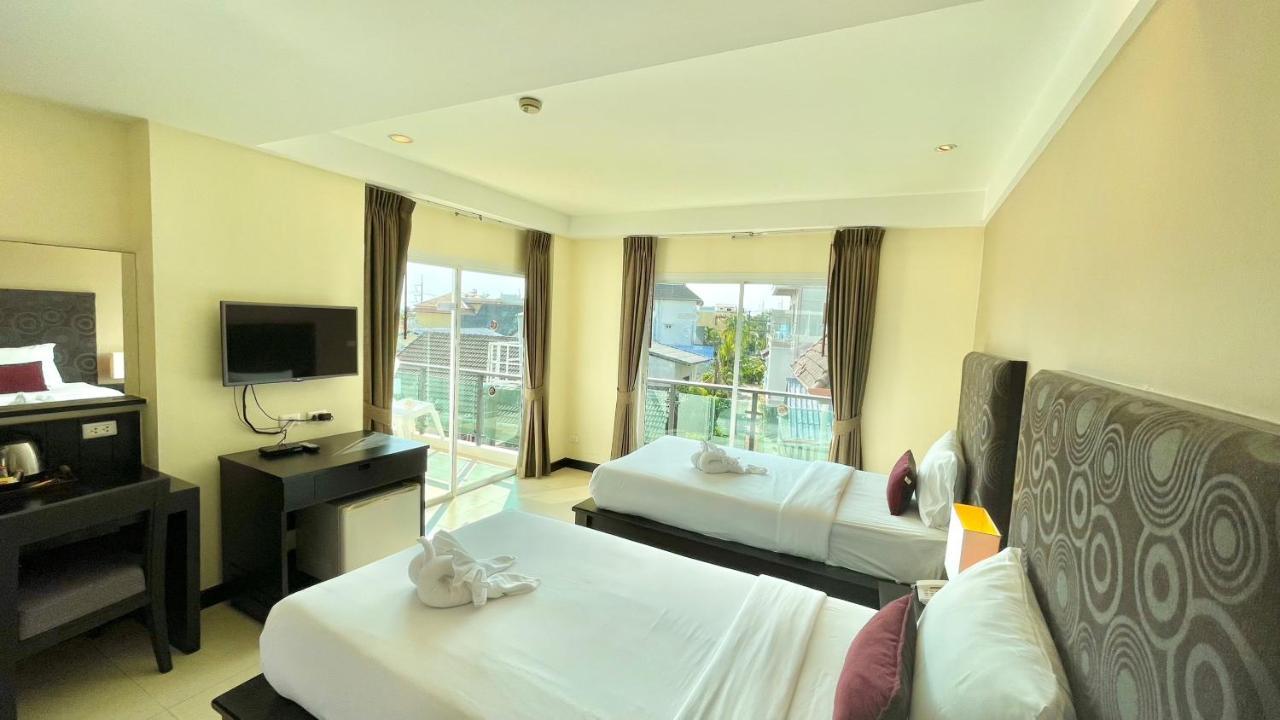 Baramee Resortel Patong Exteriör bild