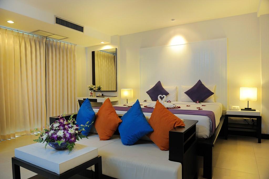 Baramee Resortel Patong Exteriör bild