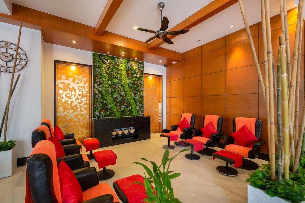Baramee Resortel Patong Exteriör bild