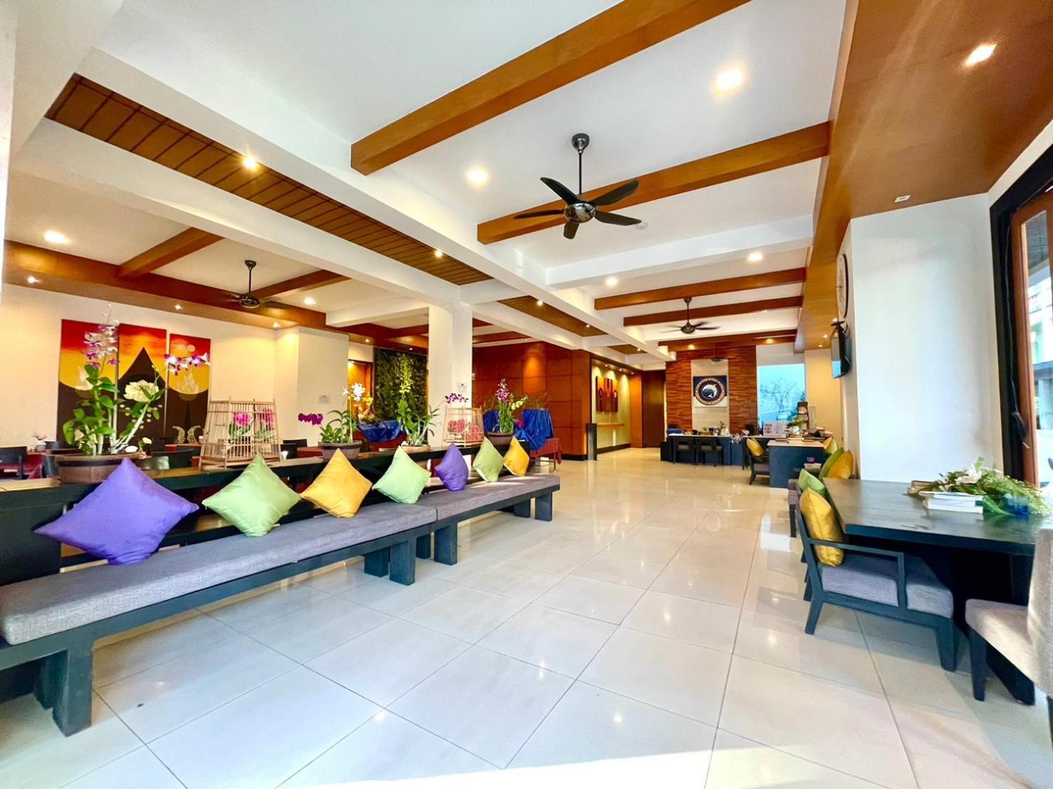 Baramee Resortel Patong Exteriör bild
