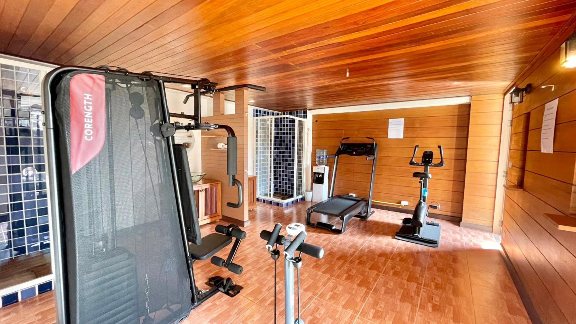 Baramee Resortel Patong Exteriör bild