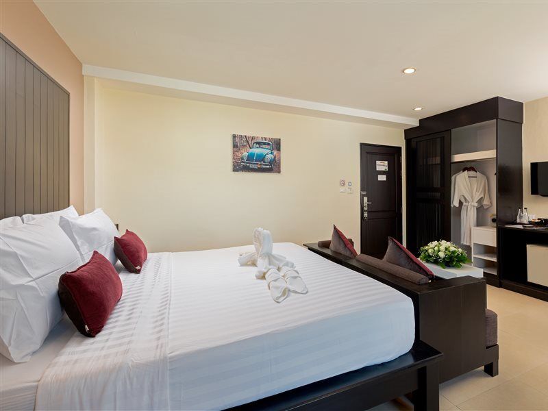 Baramee Resortel Patong Exteriör bild